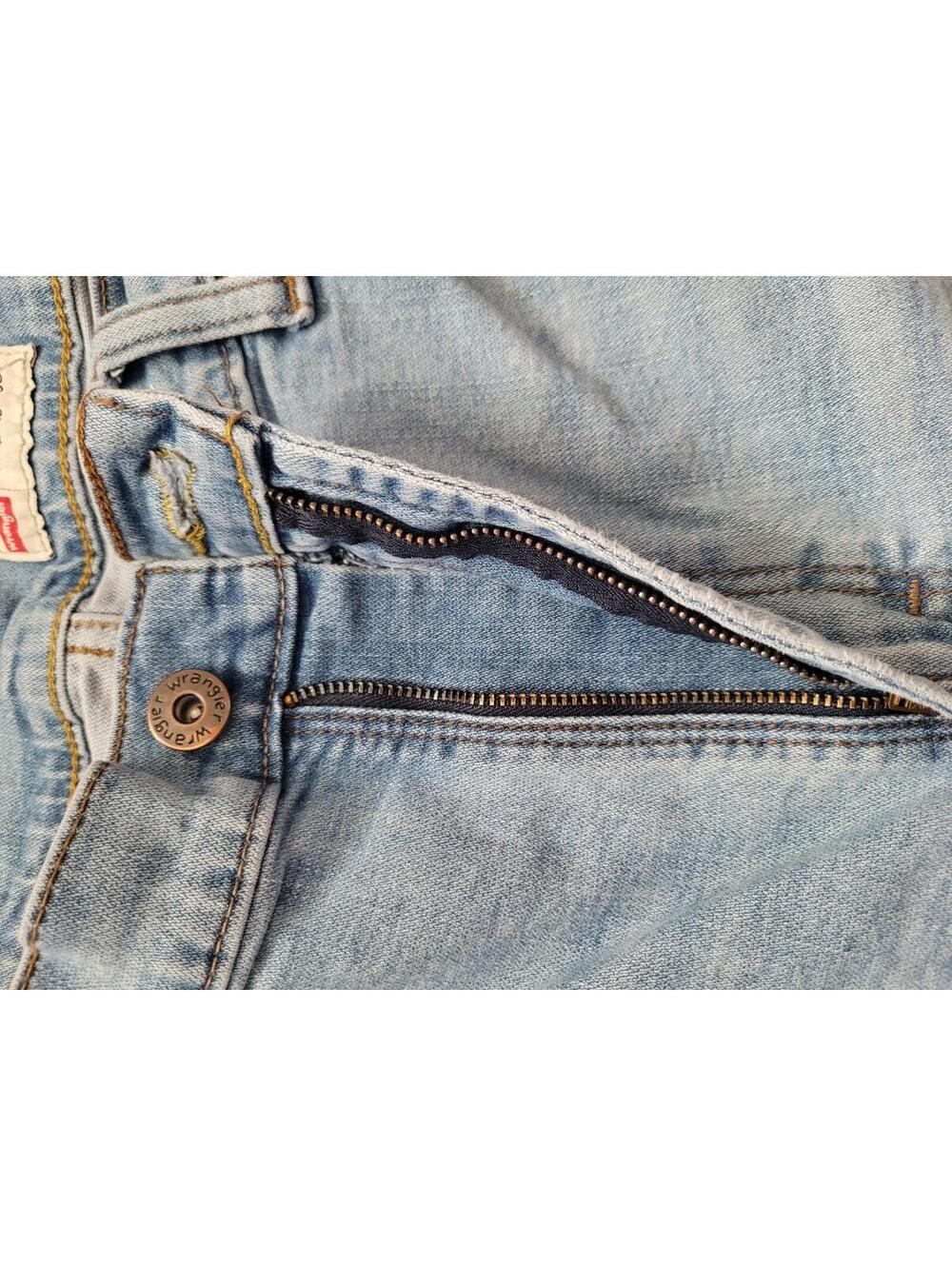 Wrangler Jeans Mens 36 X 32 Relaxed Boot Western Stretch Medium Wash Blue Denim - Picture 9 of 9
